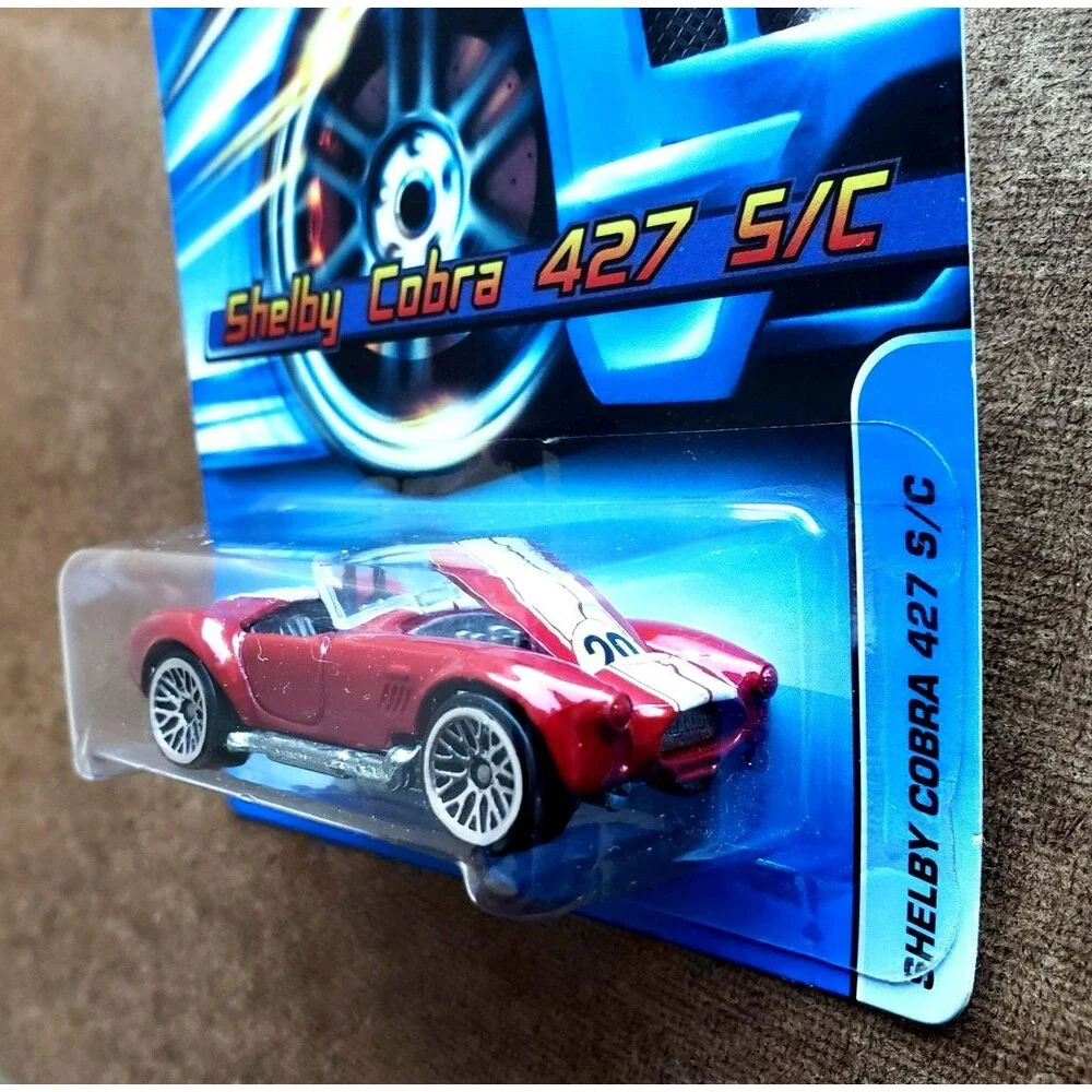 2005 Hot Wheels SHELBY COBRA 427 S/C RED MAINLINE #160 ZAMAC BASE H9068 1:64 WSP
